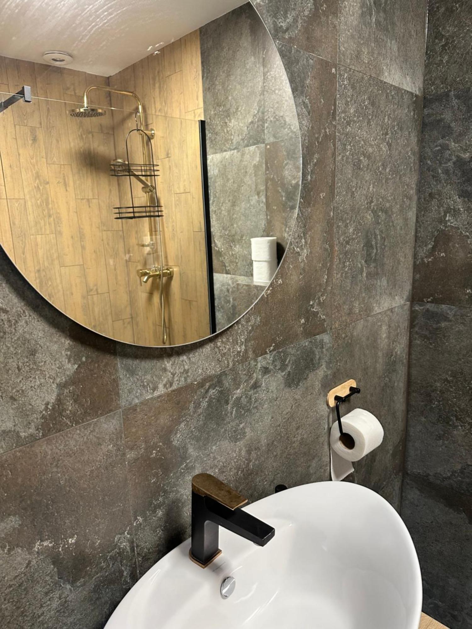 Apartamenty Czerwona Stodola Kłodzko Exterior foto