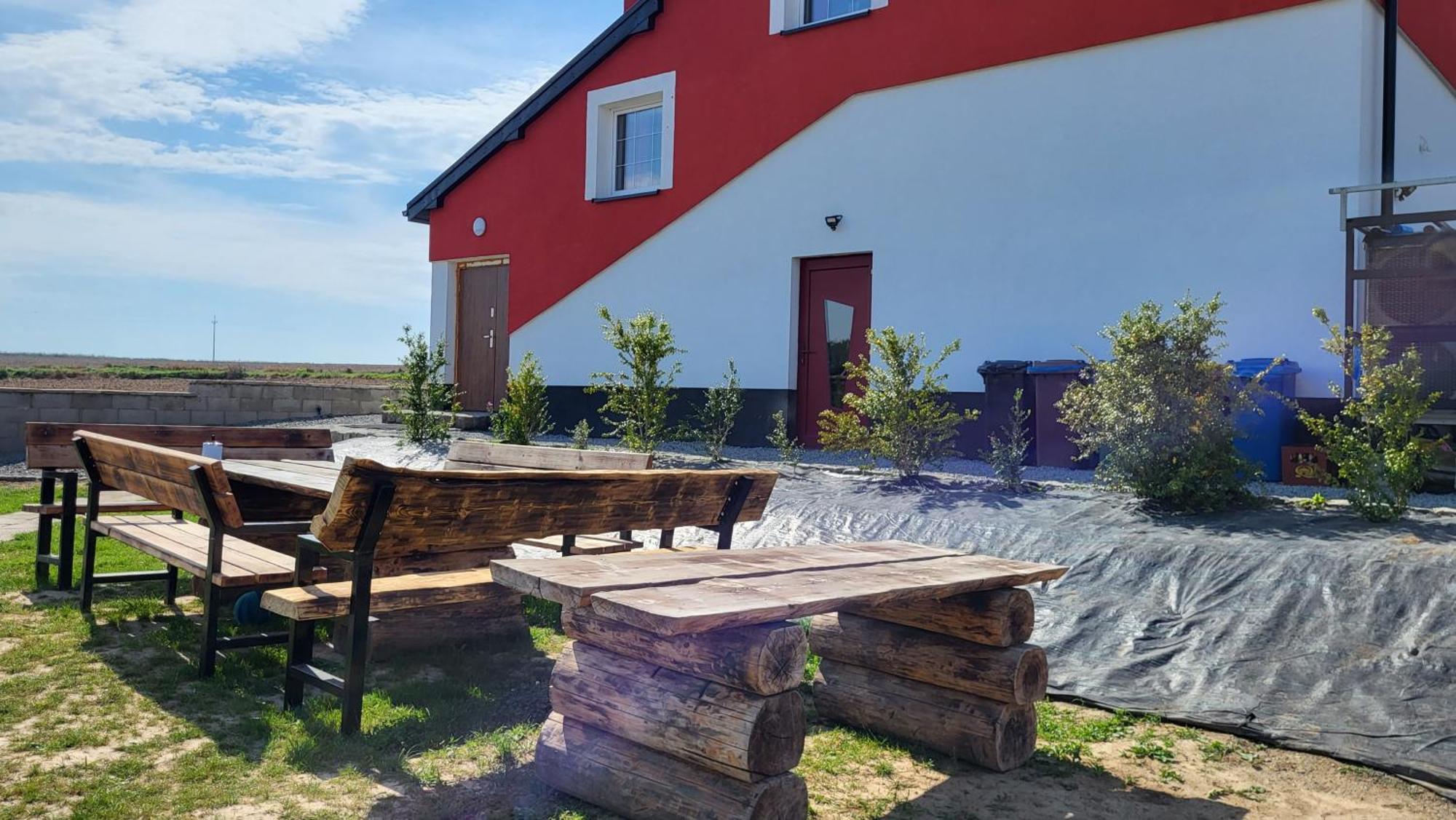 Apartamenty Czerwona Stodola Kłodzko Exterior foto